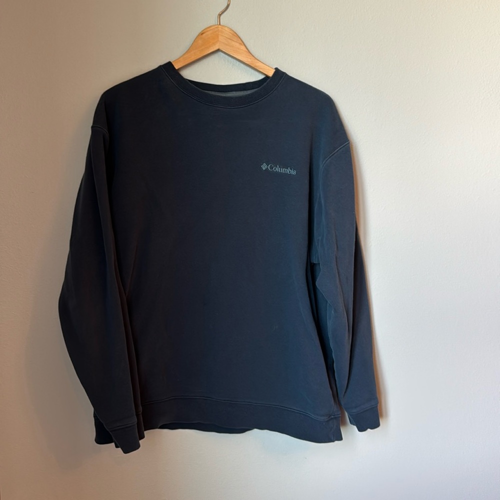 Columbia men’s size extra large, navy crewneck sweatshirt